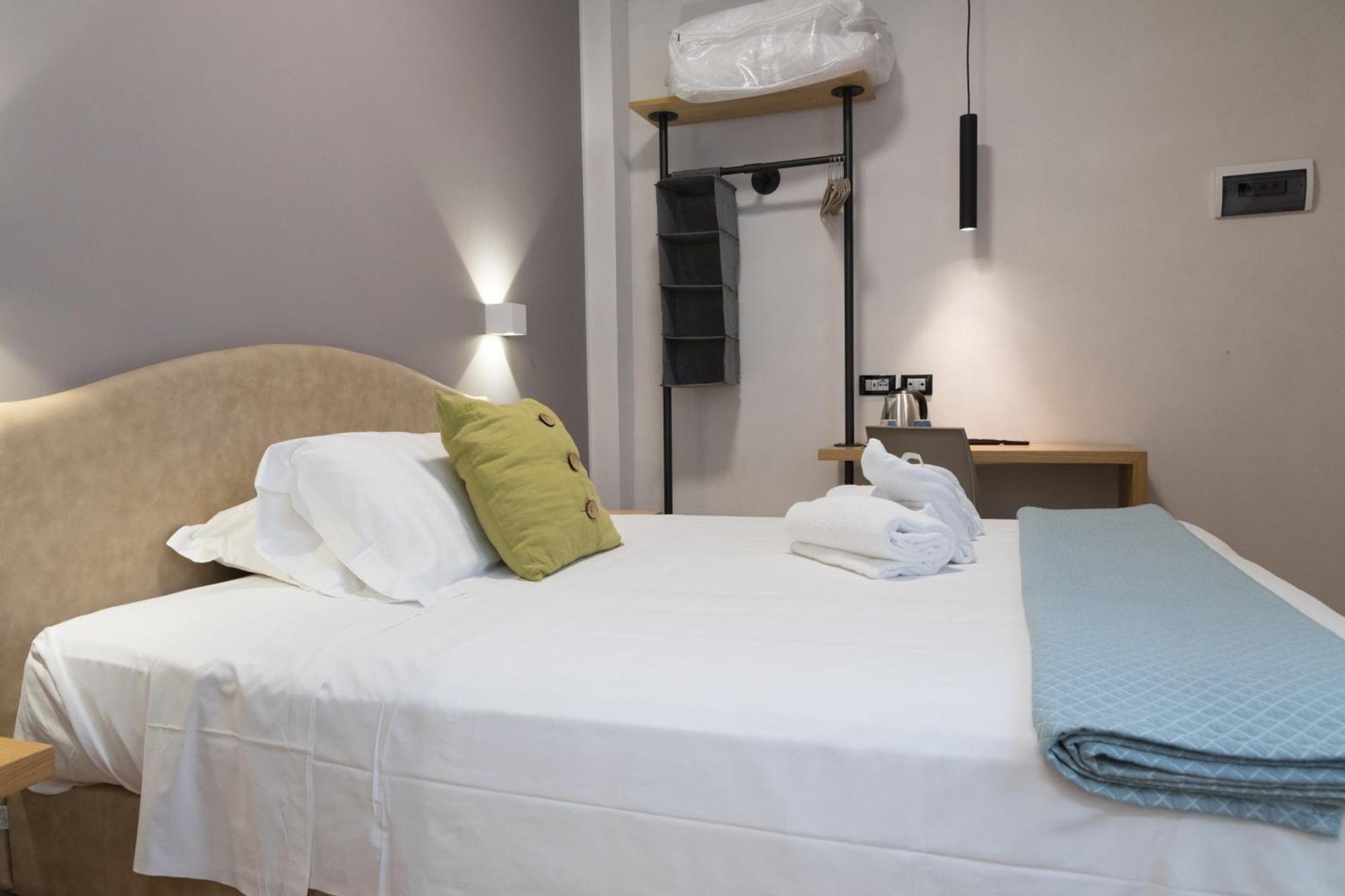 Hotel Doria Genova Esterno foto